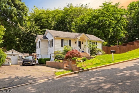 Photo for 10 4Th Ave