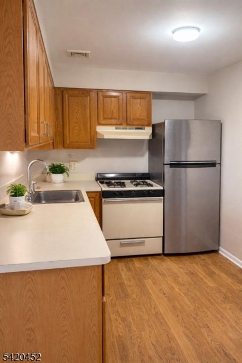 3 Port Royal Dr 5 Vernon Twp. NJ 07462