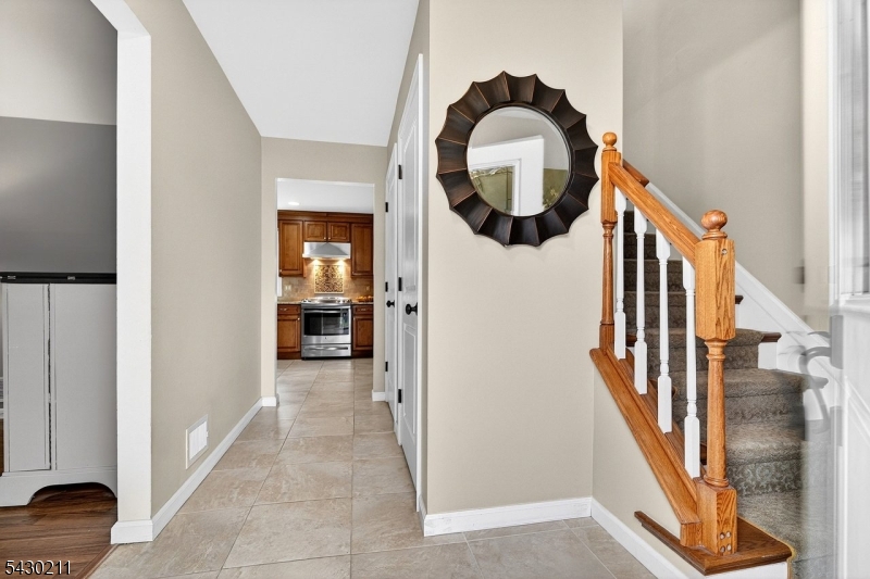 610 Van Liew Ct