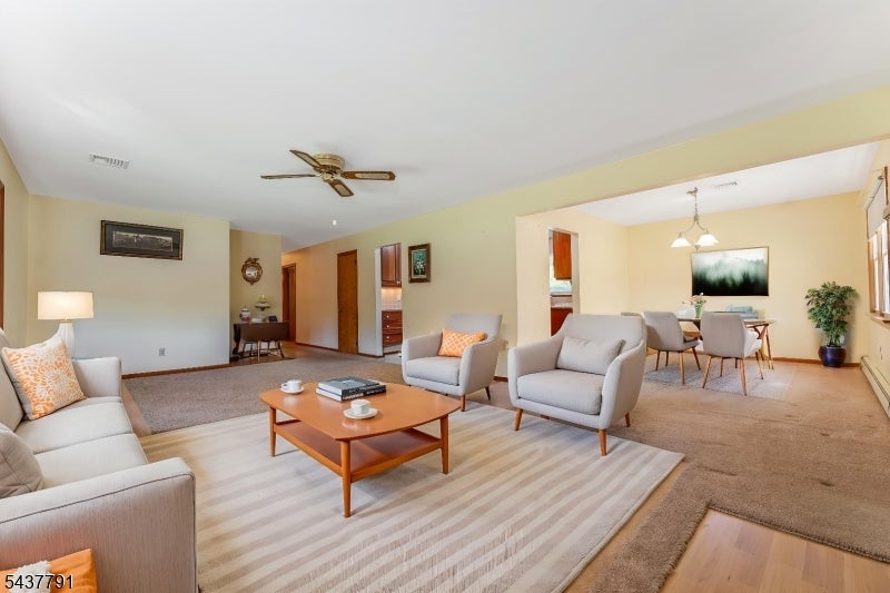 24 Hardscrabble Hill Rd