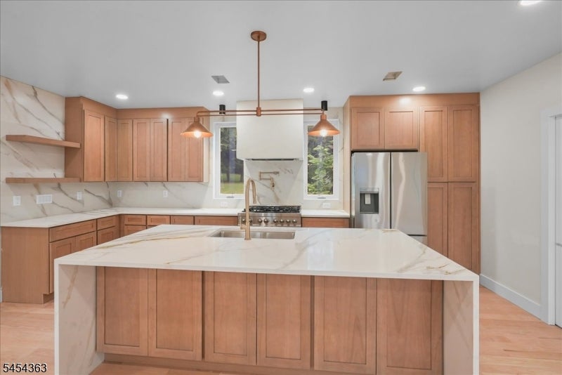 27B Taylortown Rd