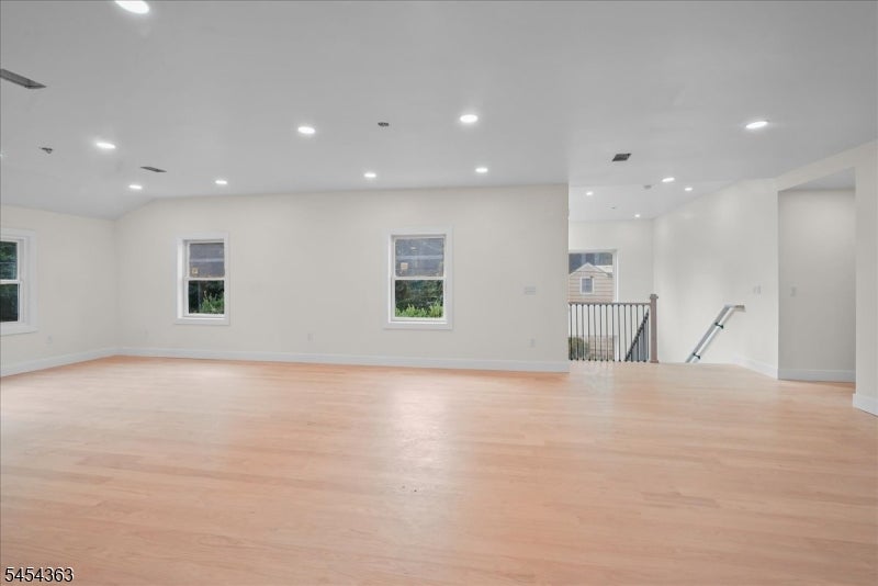 27B Taylortown Rd