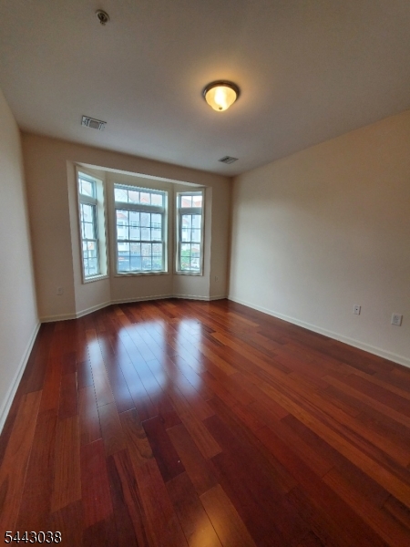 104 E Elizabeth Ave 207