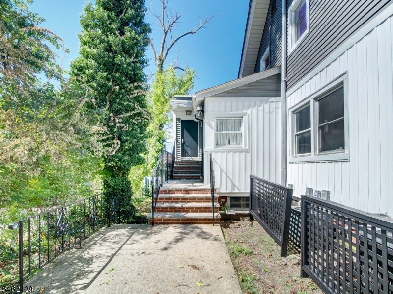 19 Prospect St