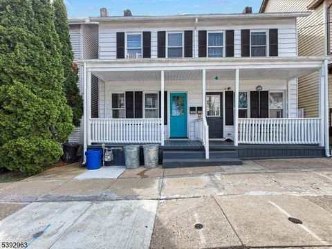 302 Chambers St Phillipsburg Town NJ 08865