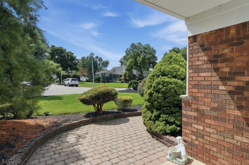 21 Tuscan Pl