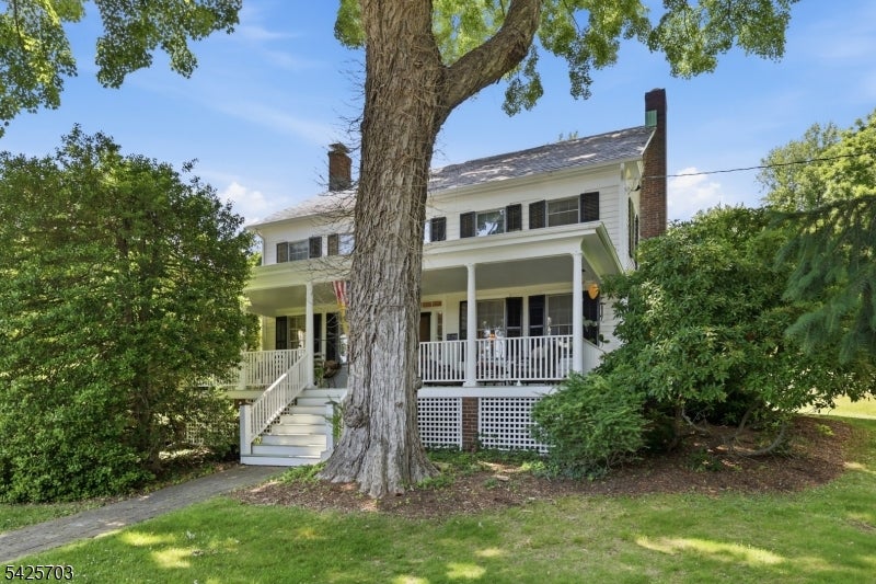 32 Tanners Brook Rd
