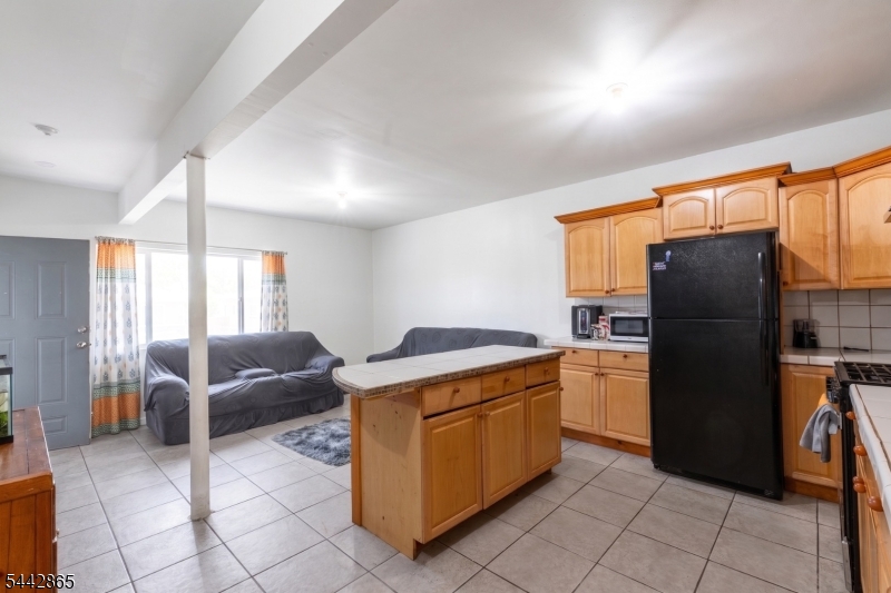 363 Summer St