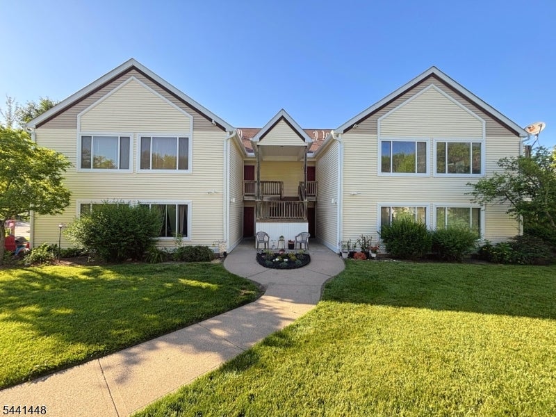135 Falcon Ridge Way
