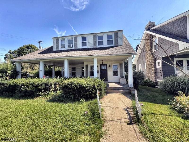 74 Sand Shore Rd