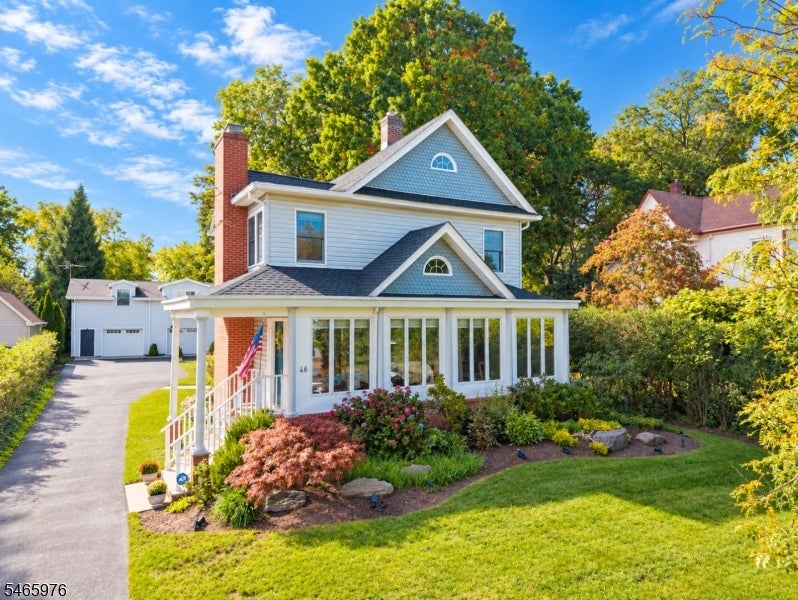 46 S Highwood Ave