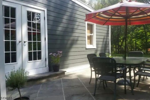 Photo for 33 Meadowview Rd
