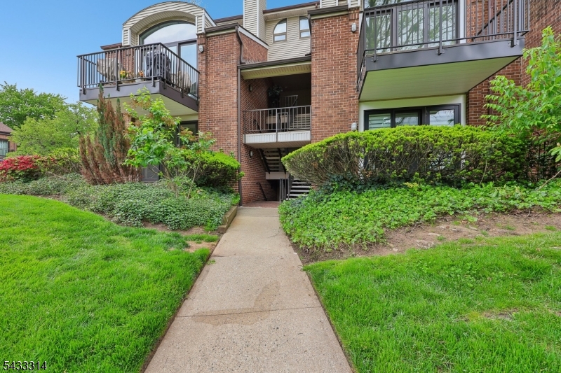 1 Peabody Ct