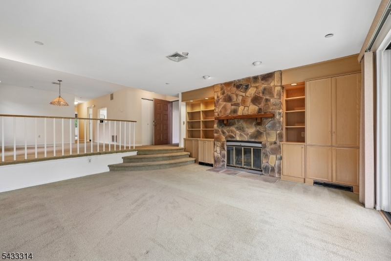 1 Peabody Ct