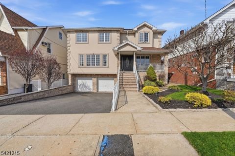 16 Arlington Blvd North Arlington Boro NJ 07031