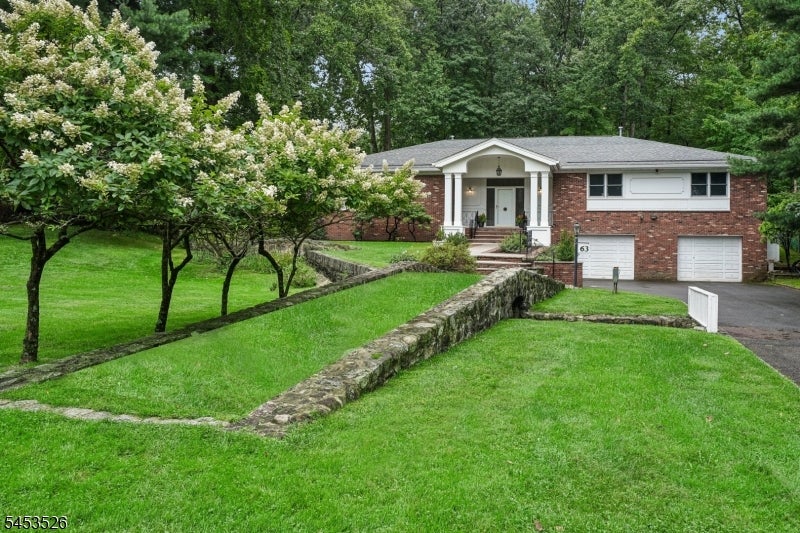 63 Fells Rd