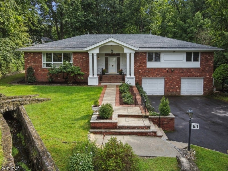 63 Fells Rd