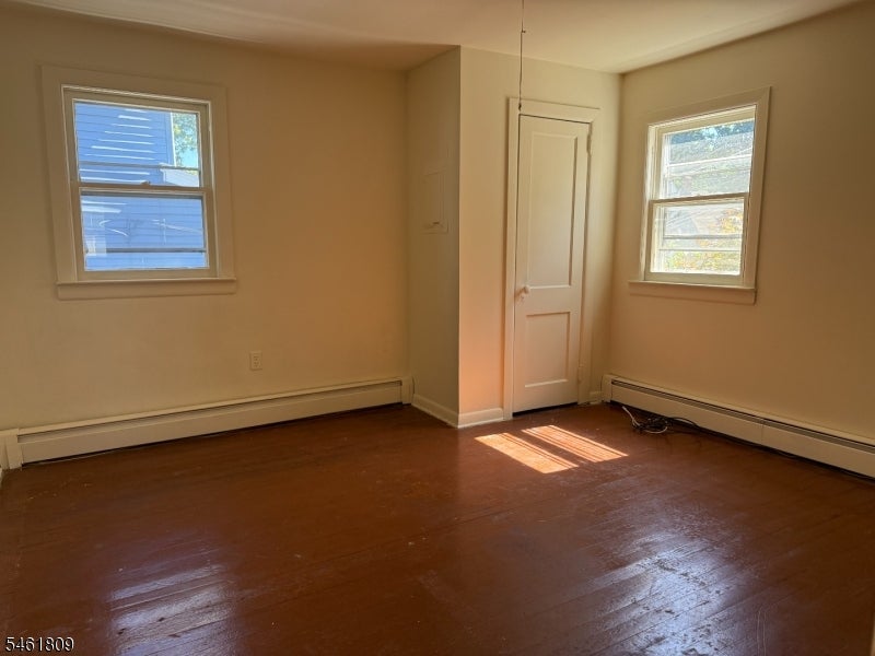 15 Brook St