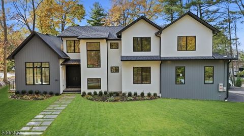 121 Engle St Cresskill Boro NJ 07626