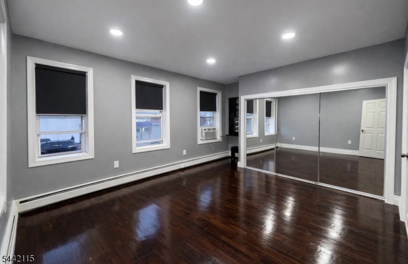 343 3Rd Ave