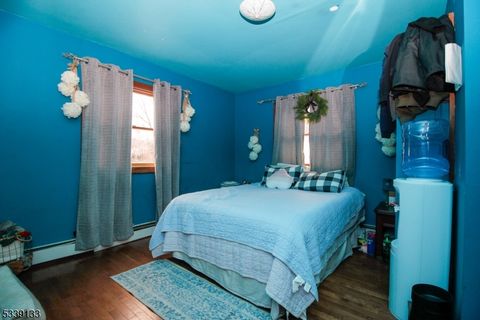 Photo of 28 Edsall Dr, Vernon, NJ 07461 (MLS # 3995050)