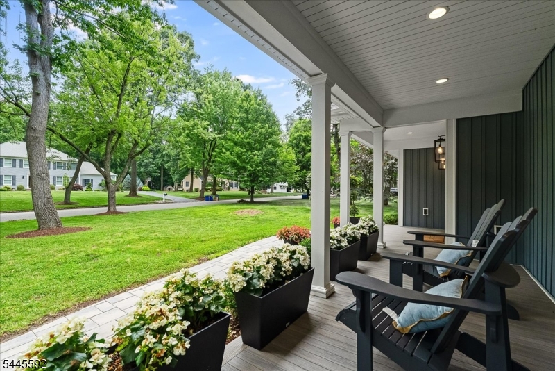 75 Musiker Ave