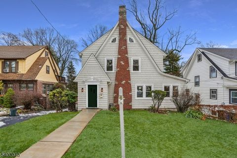 22 Dartmouth Rd West Orange Twp. NJ 07052