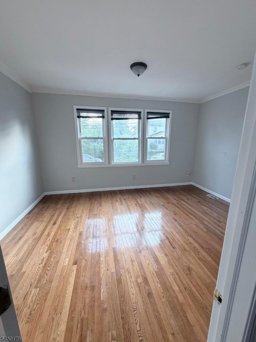 123 University Pl 1