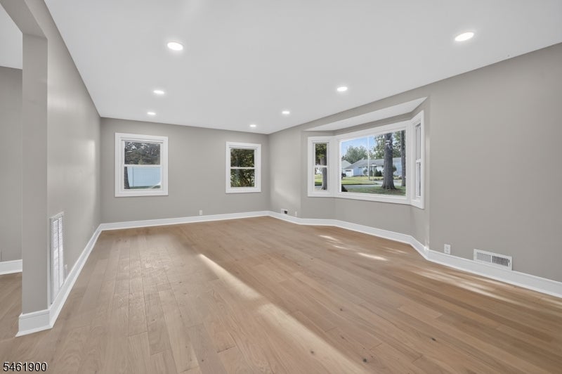 183 Jefferson Ave