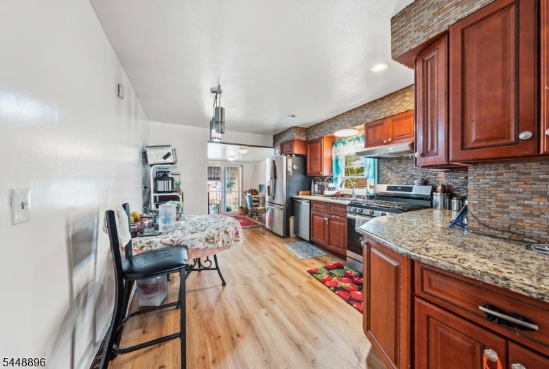 127 Union Ave