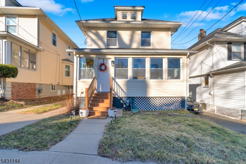 17 Wellington Ave
