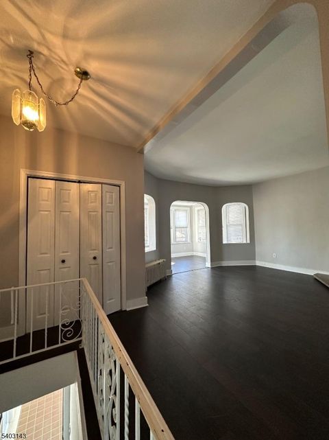 189 Union Ave Clifton City NJ 07011