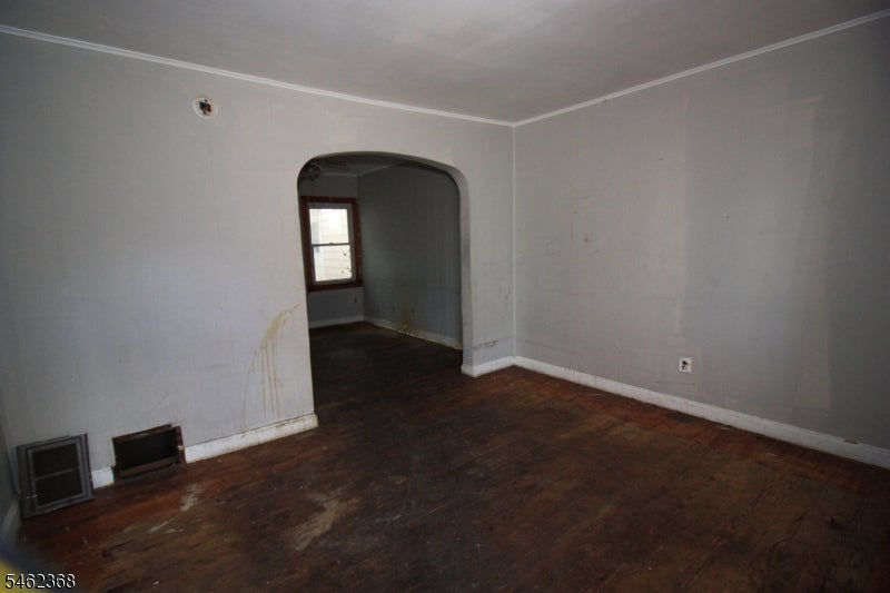 755 S Main St