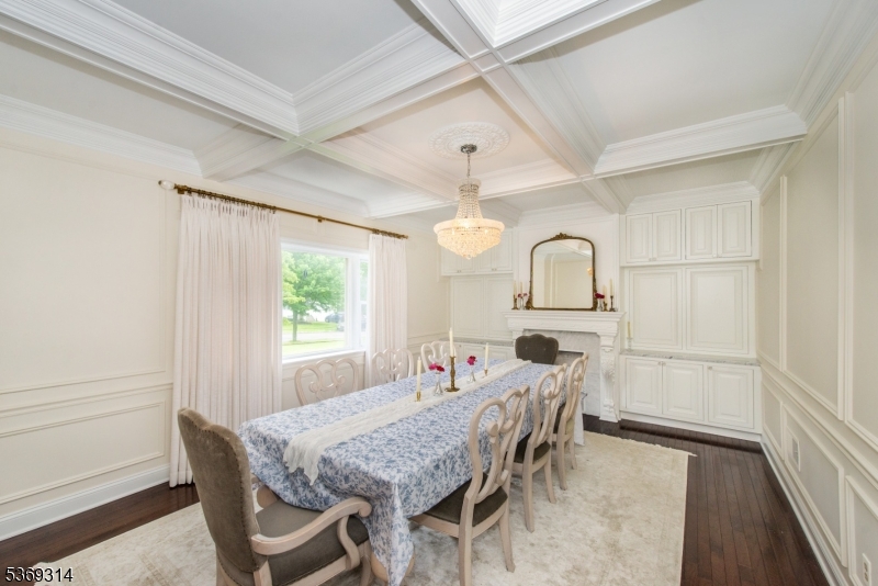 10 Vincent Pl