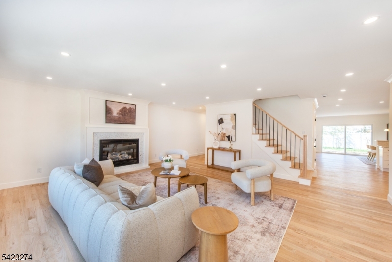 196 Vinton Cir