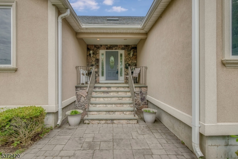 34 Hunter St