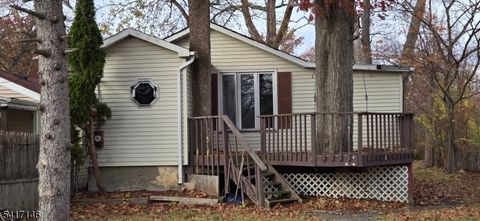 5 Barber St Little Falls Twp. NJ 07424