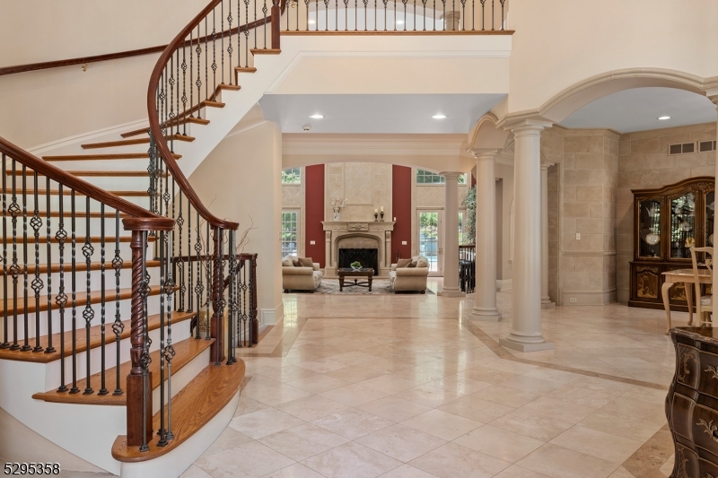 7 Cobblefield Rd