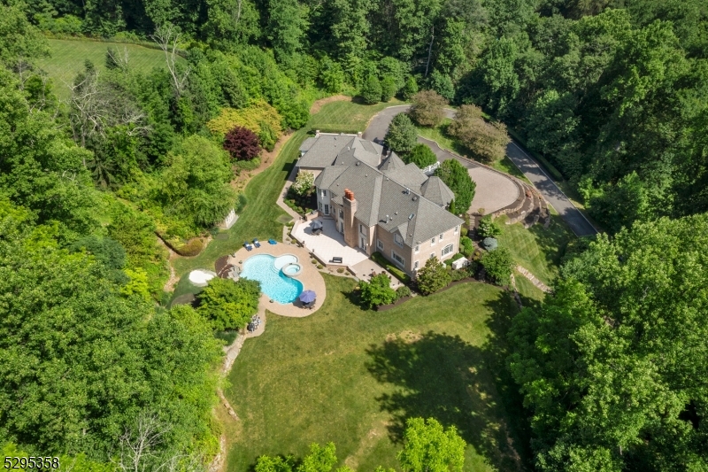 7 Cobblefield Rd
