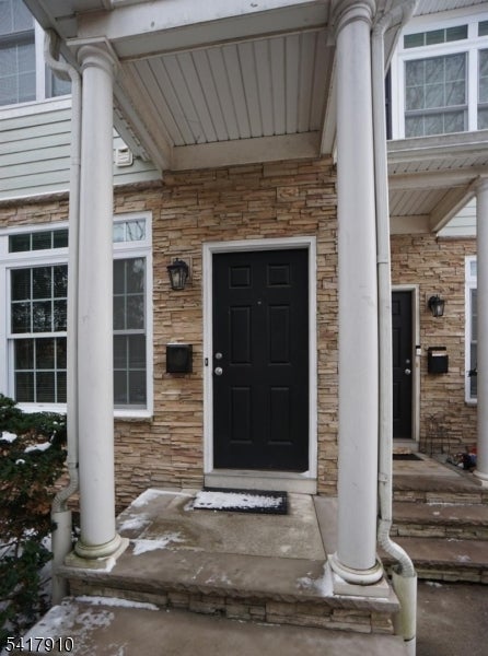1299 Saint Georges Ave 103