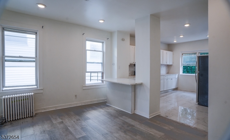 13 Stevens Ave 2