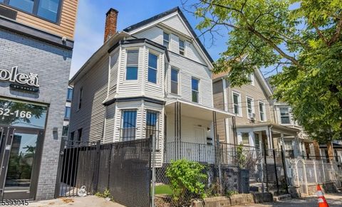 Photo of 168 N 5Th St Apt 2 St, Newark, NJ 07107 (MLS # 3994295)