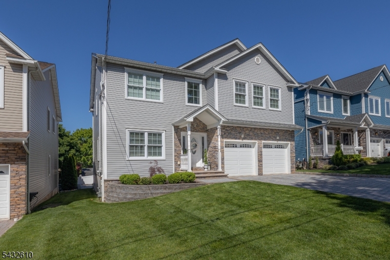 224 N 18Th St