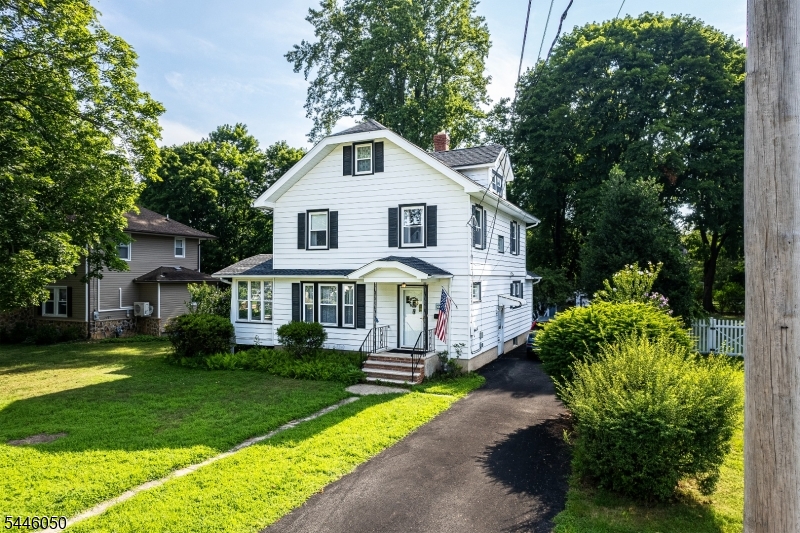 141 Overlook Ave