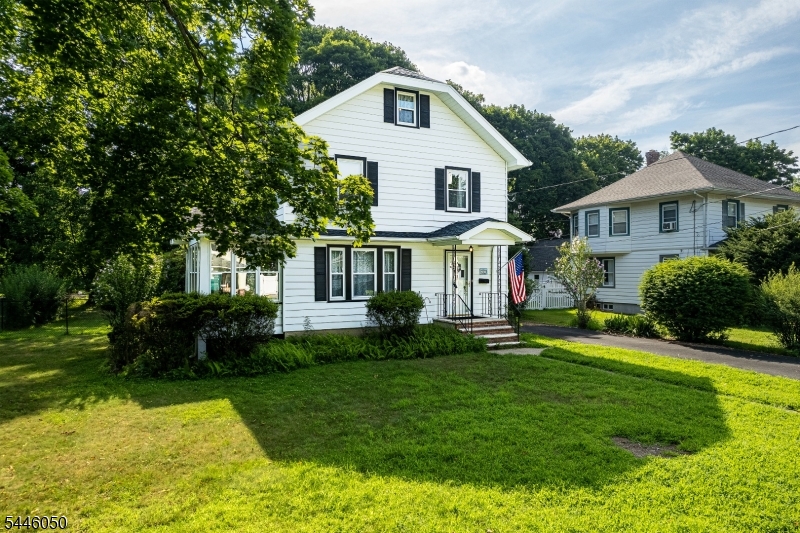 141 Overlook Ave