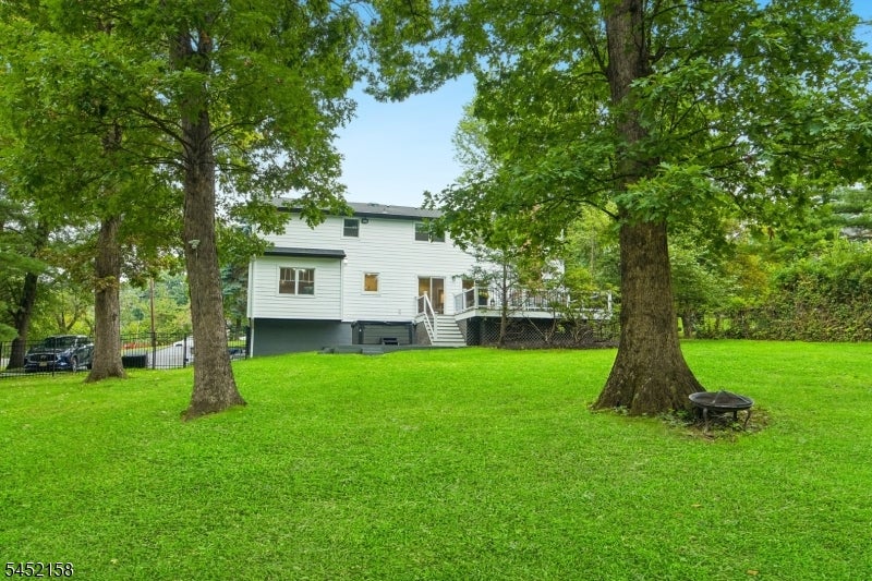 69 N Hillside Ave