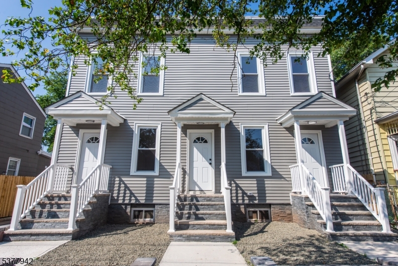 26 Washington St