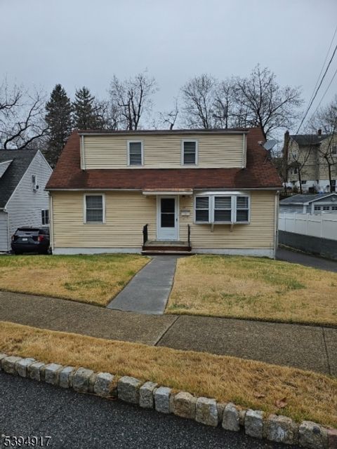 Photo of 26 Westview Rd, Verona, NJ 07044 (MLS # 3995765)