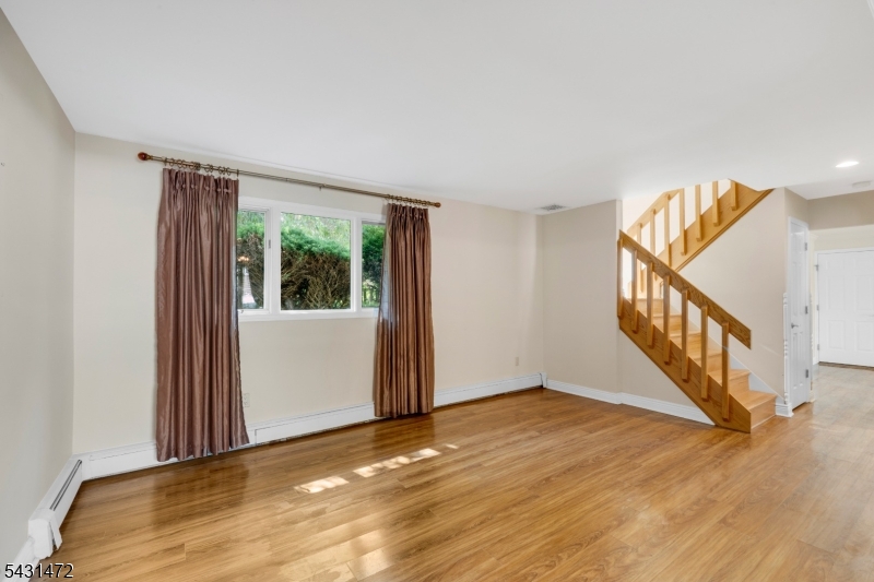 110 Bell Ave