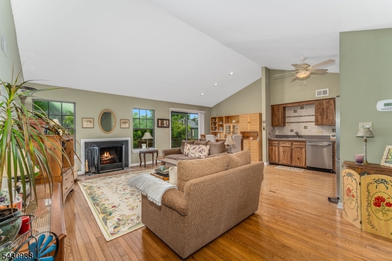 6 Wood Duck Ct